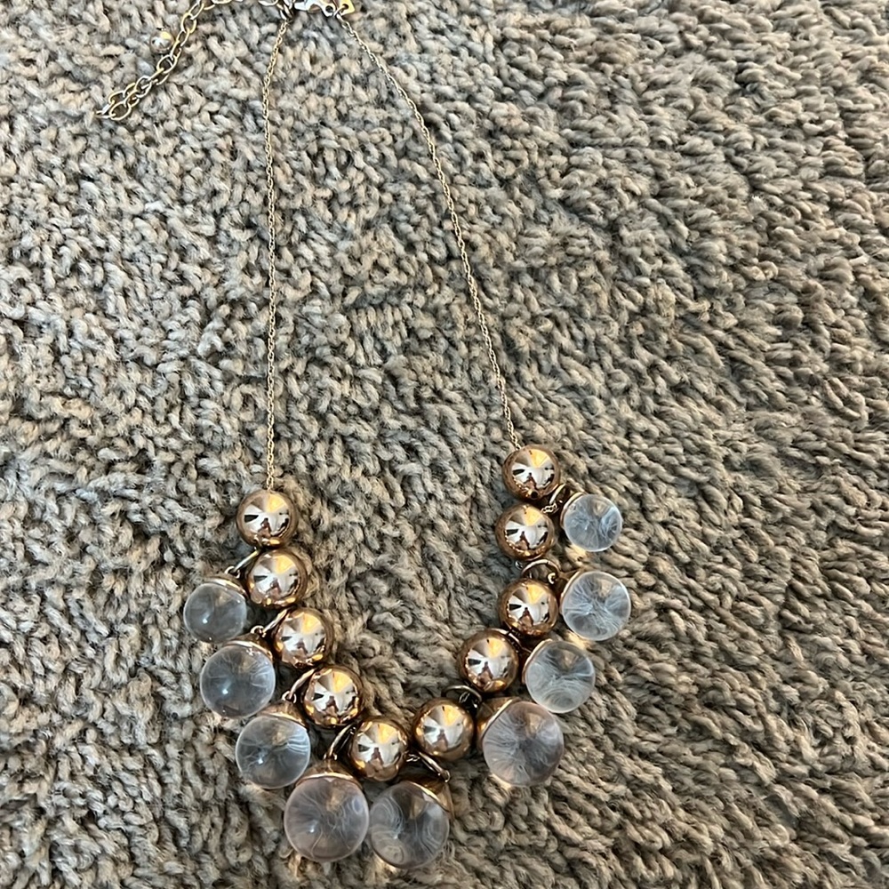 WHBM NECKLACE, rose gold color